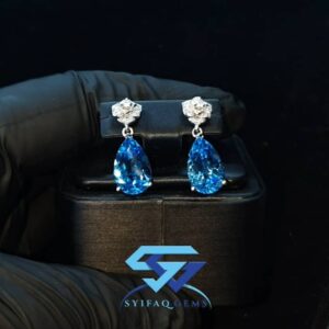 Blue Topaz 4 Carats: Radiant Elegance